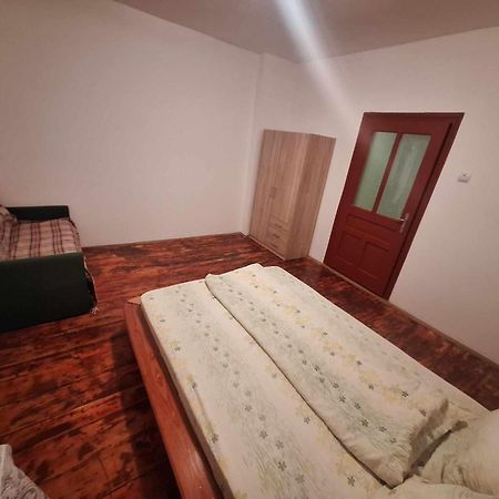 Villa Casa Claudiu Măgura Exterior foto